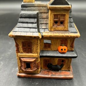 JSNY Taiwan Halloween Ceramic Haunted House with Pumpkin and Cat, votive holder